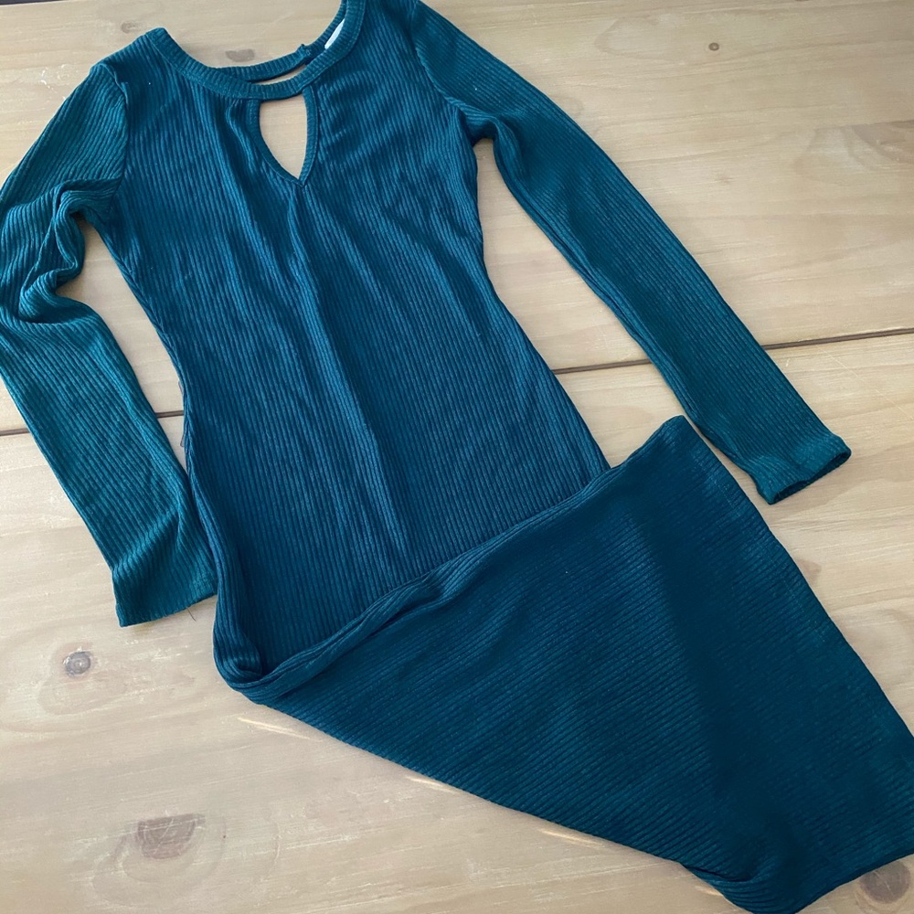 Ribbed bodycon dress